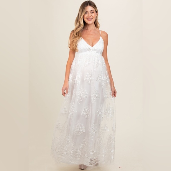 Pinkblush Dresses & Skirts - Pinkblush lace overlay maxi dress nwot